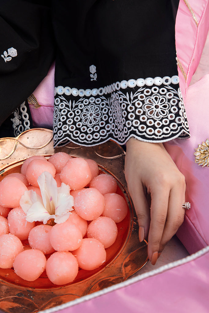 Raven Bloom | Cross Stitch | Mahiri Collection 2023