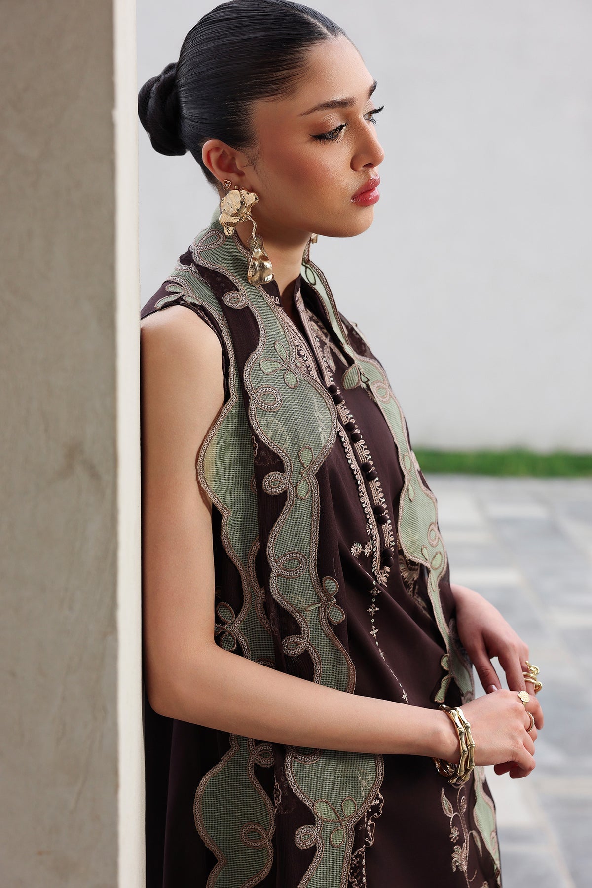 QKL-15 YASRA | Qalamkar | Qline Lawn Drop II Collection 2026