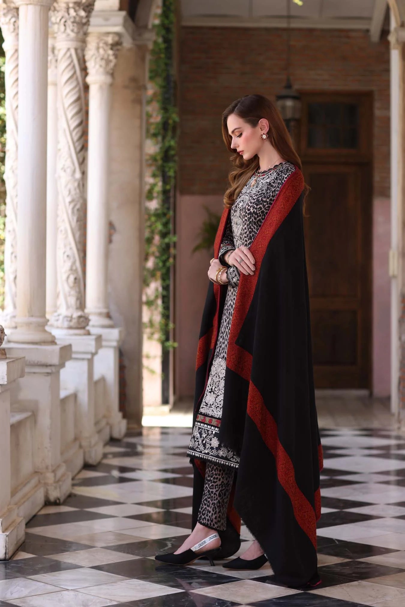 Noir Safari | Noor By Saadia Asad  | Pashmina Shawl Collection 2025