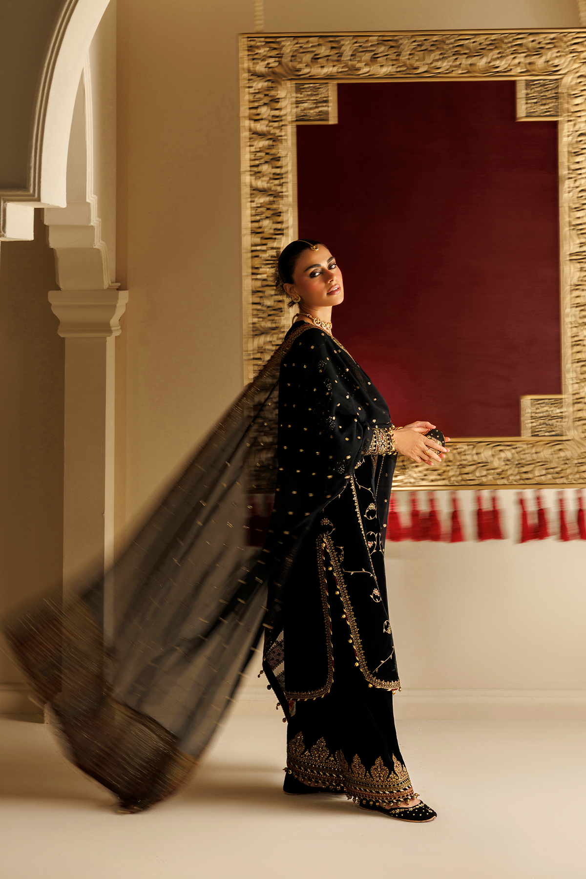 D05 | Jazmin | Chandni Velvet Formals 2026