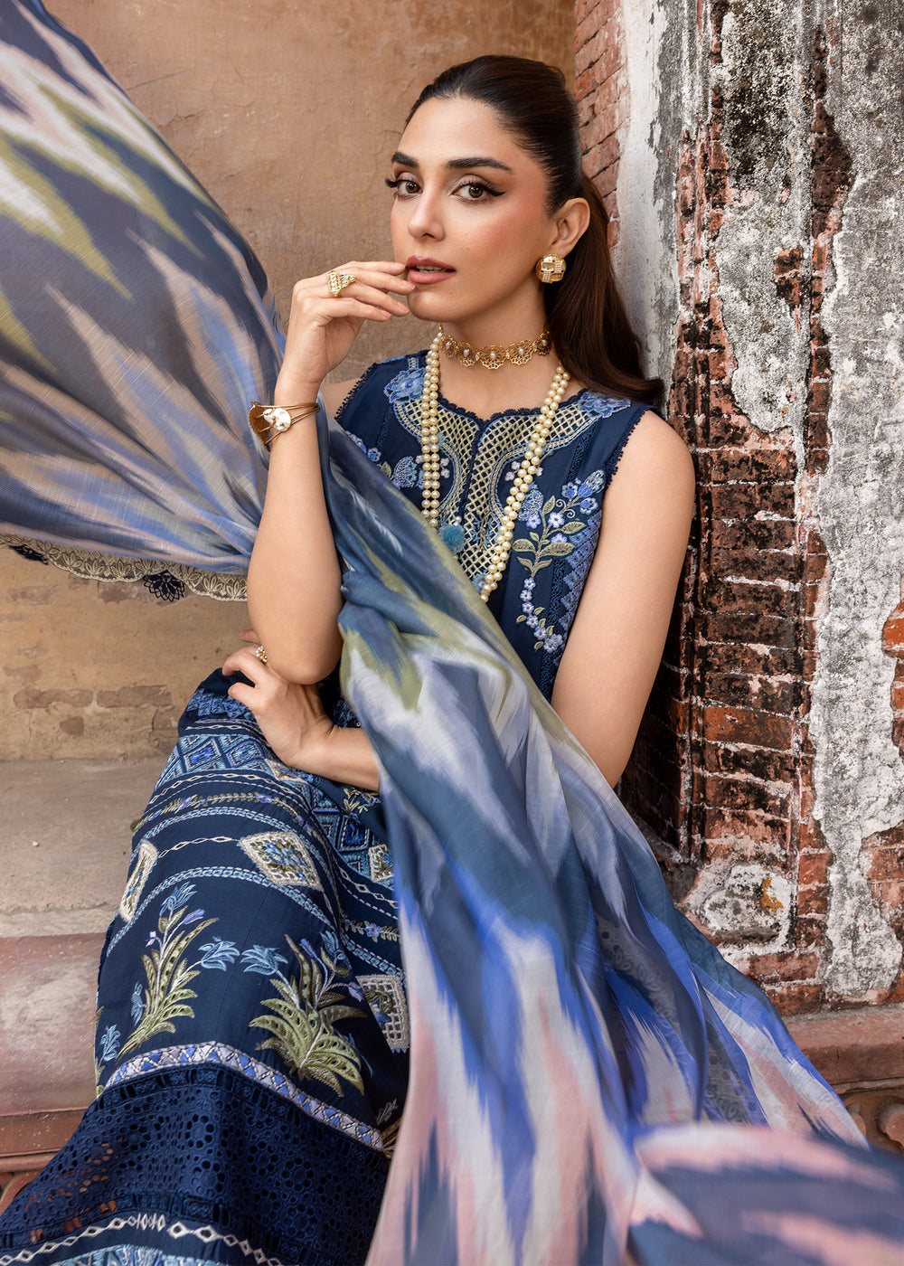 RUNA-8-B | Saira Shakira | Breeze Luxury Lawn Collection 2026