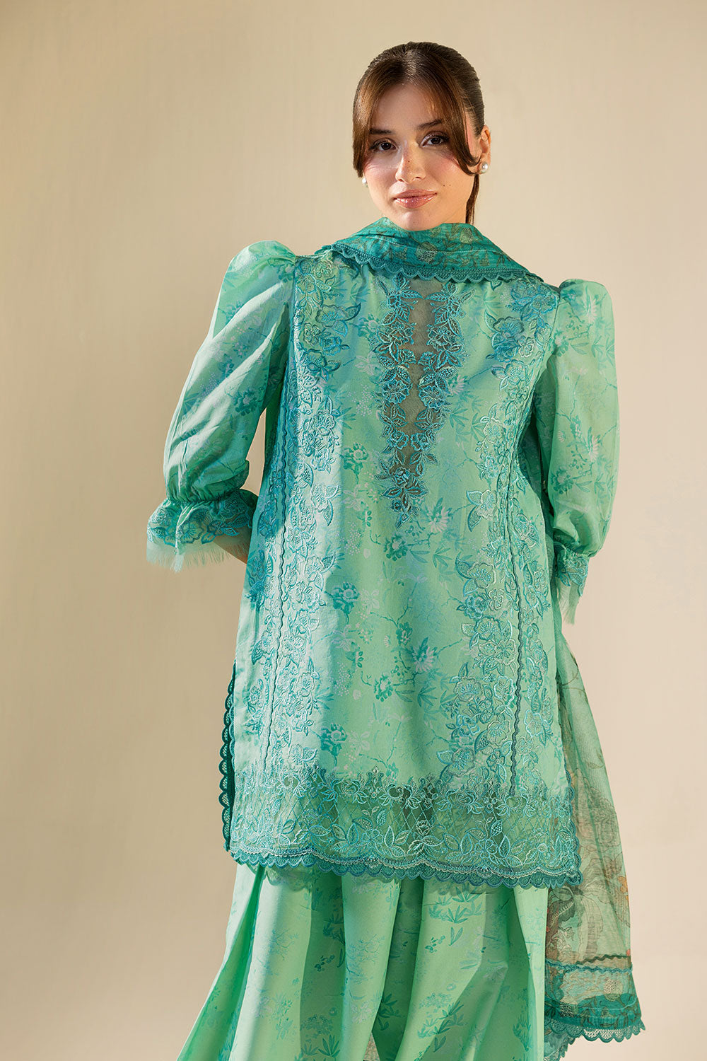 4B | Sobia Nazir | Vital Lawn Collection 2026