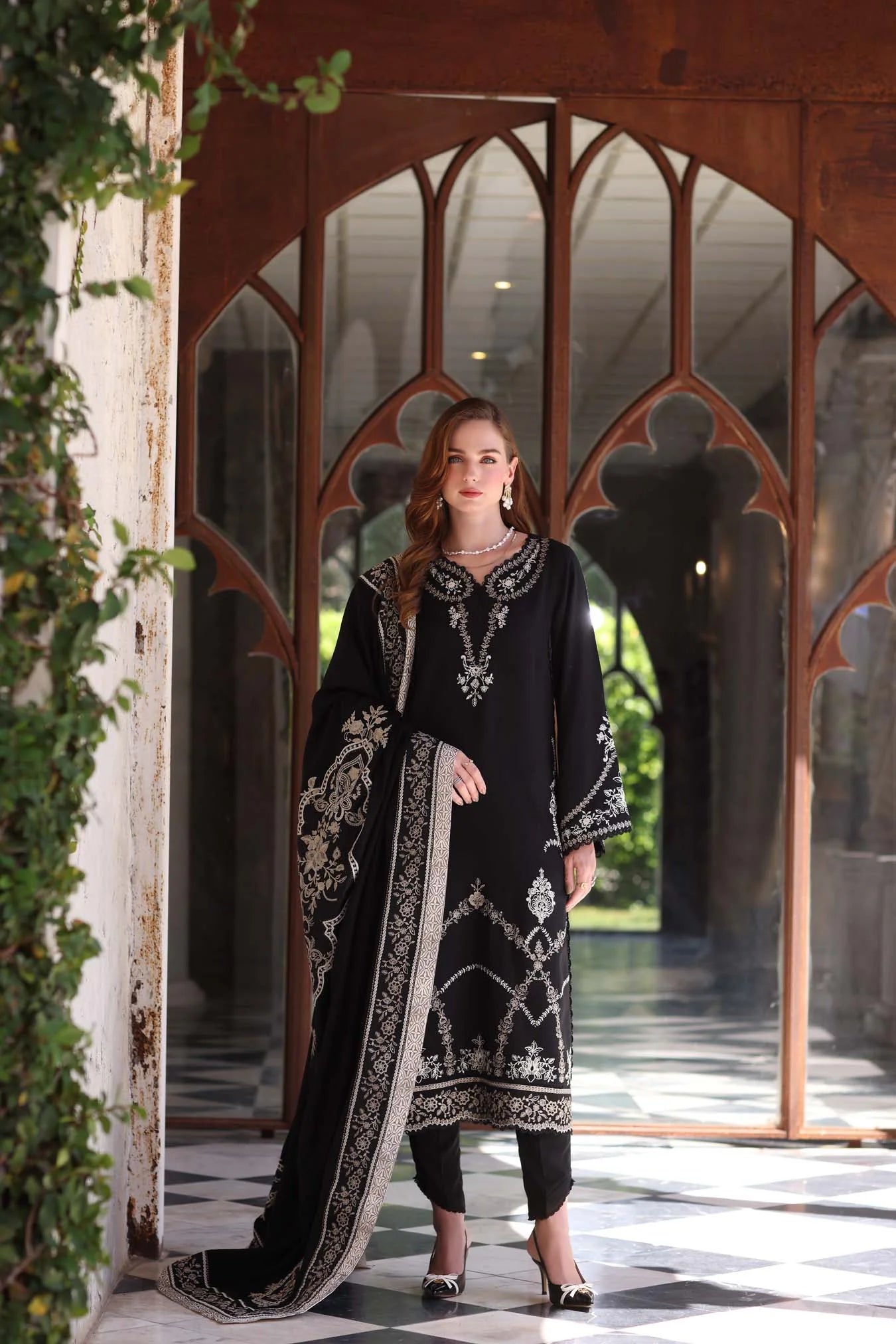Obsidian | Noor By Saadia Asad  | Pashmina Shawl Collection 2025