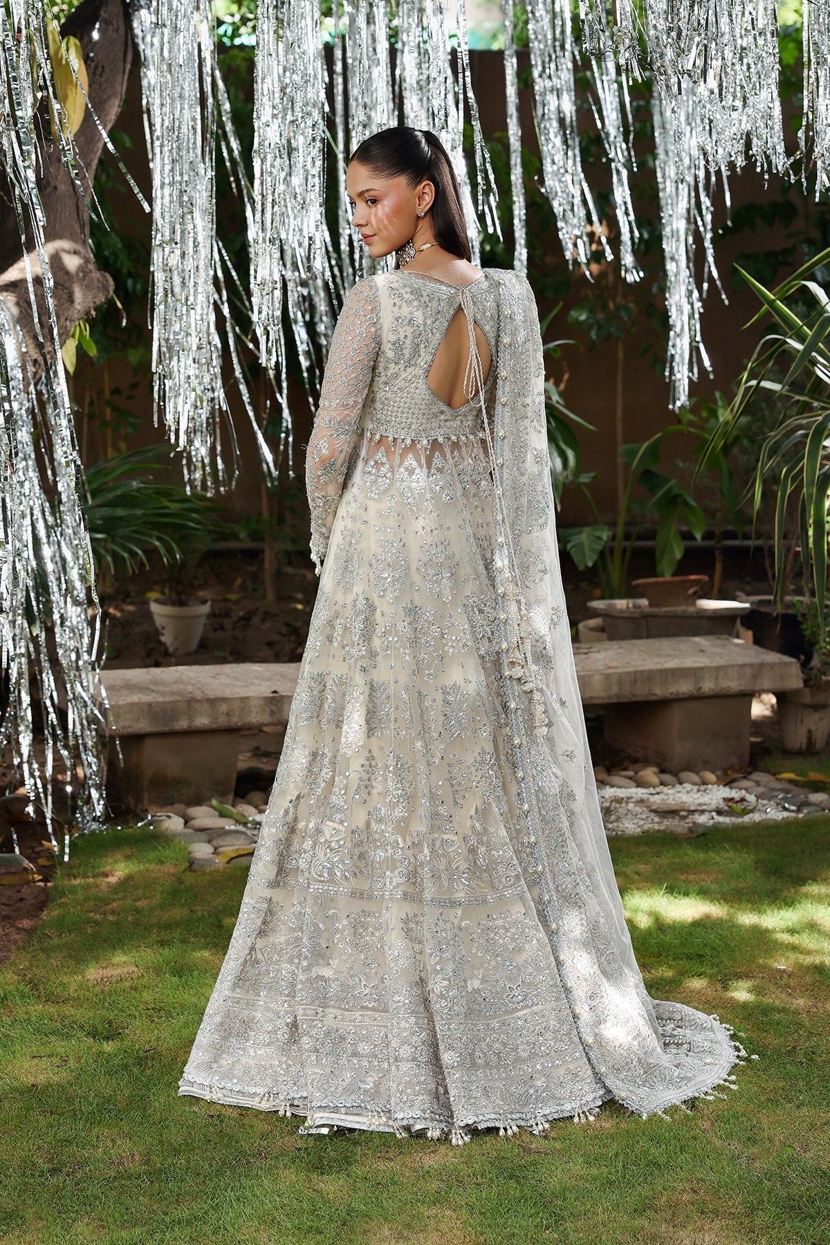Twilune | Afrozeh | Dastan Goi Formal Collection 2025