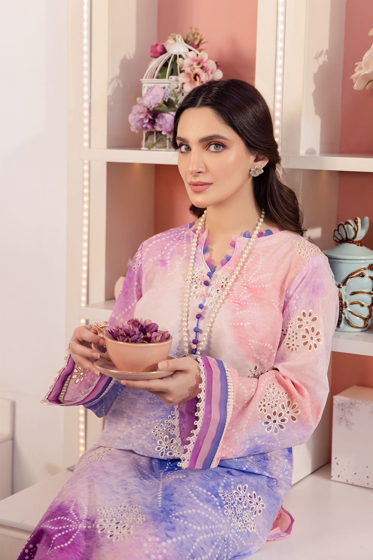 NU2-99 | Nureh | Chikankari Lawn'23