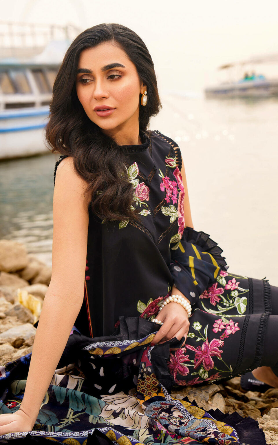 DAPHNE-U141M019 | Asifa & Nabeel | Meraki Summer Lawn Vol 1 2024