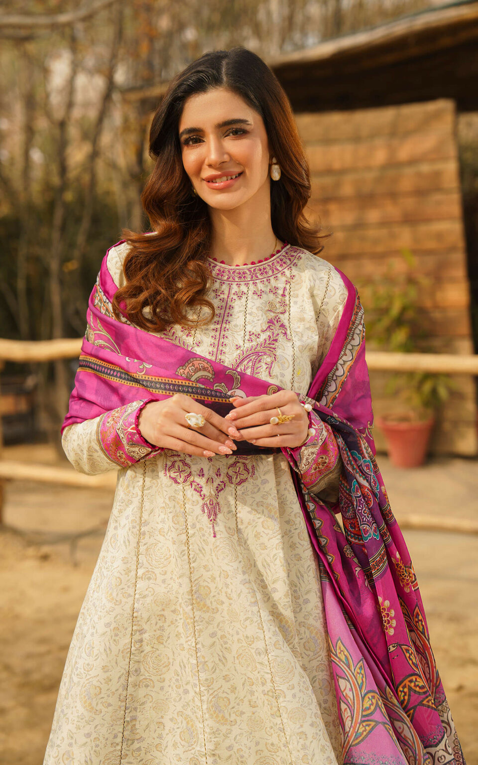IRSA-U141M016 | Asifa & Nabeel | Meraki Summer Lawn Vol 1 2024