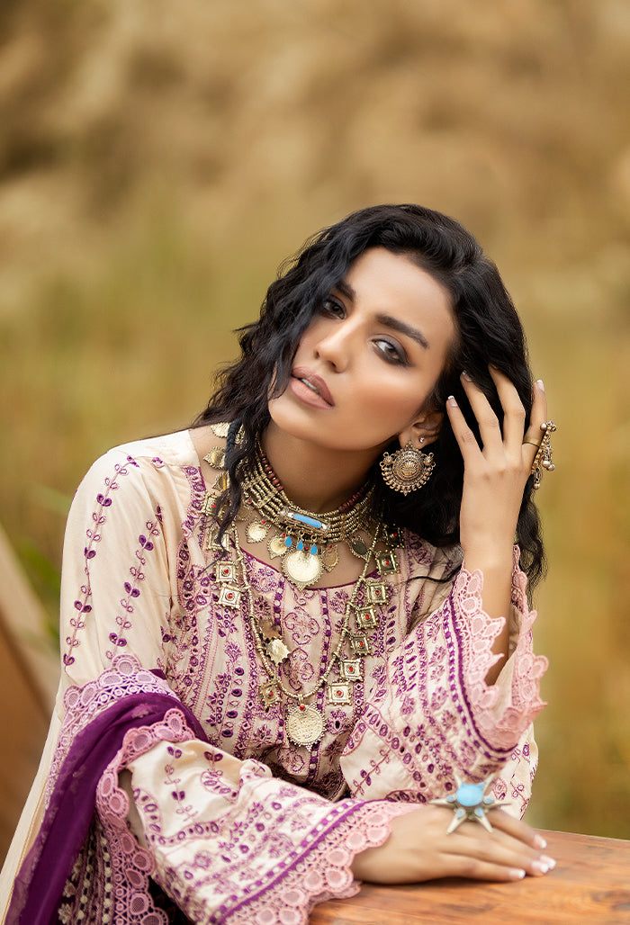 Lawnkari 6009 | Adan's Libas | lawnkari Embroidered Lawn Collection '23