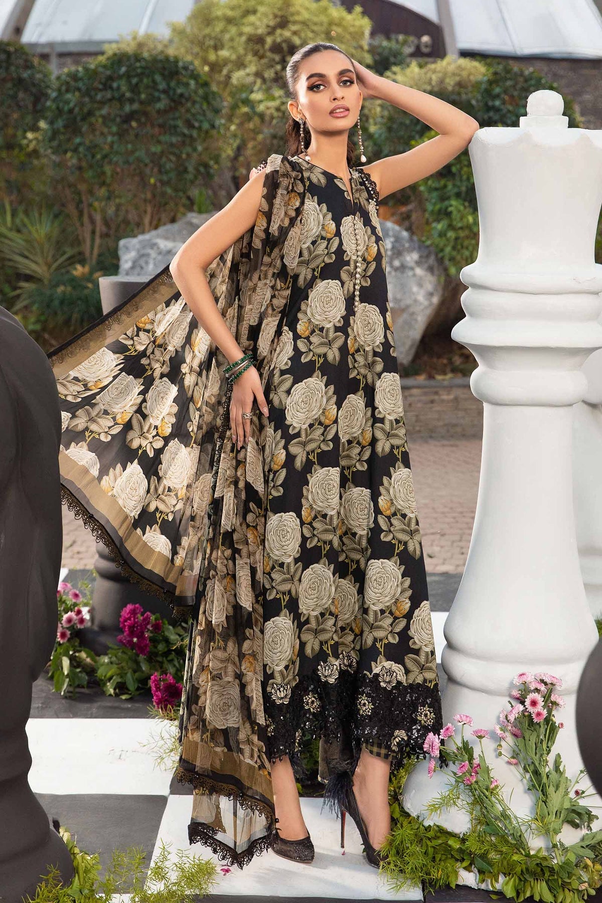 MPT-2103-B | Maria B | Mprints Spring Summer Lawn 2024