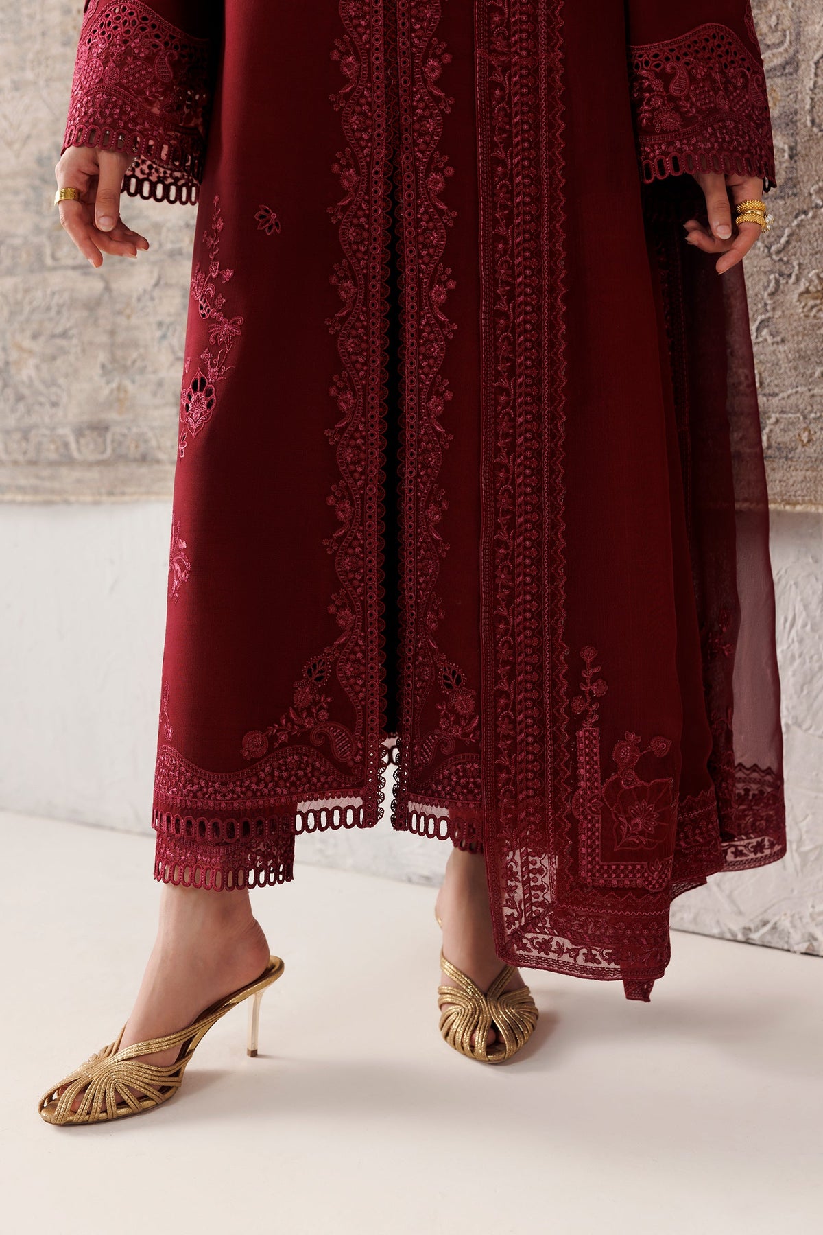 QLW-08 NEIRAH | Qalamkar | Qline Linen Collection 2026