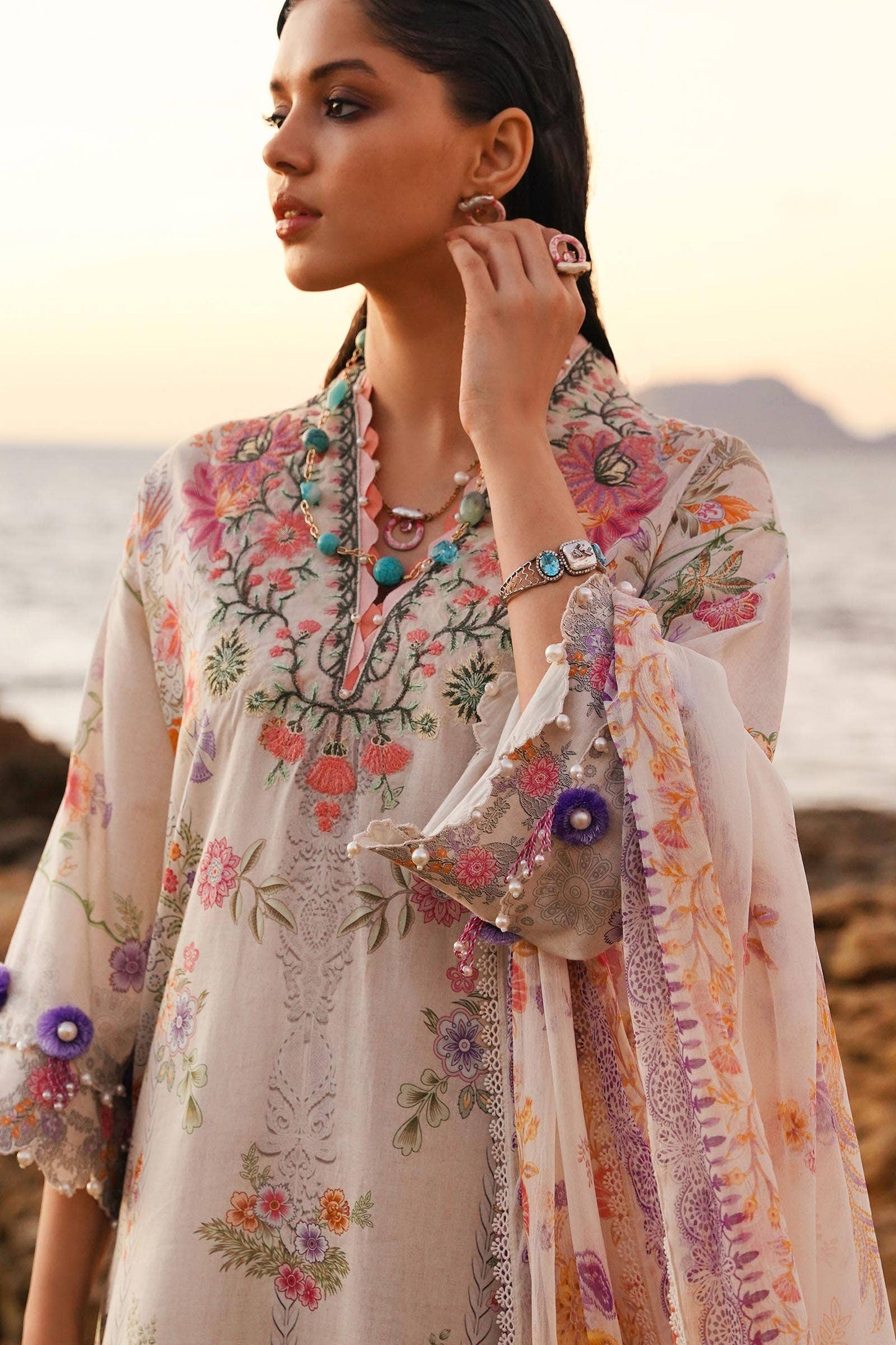 8A | Muzlin By Sana Safinaz | Unstitched Lawn 2024