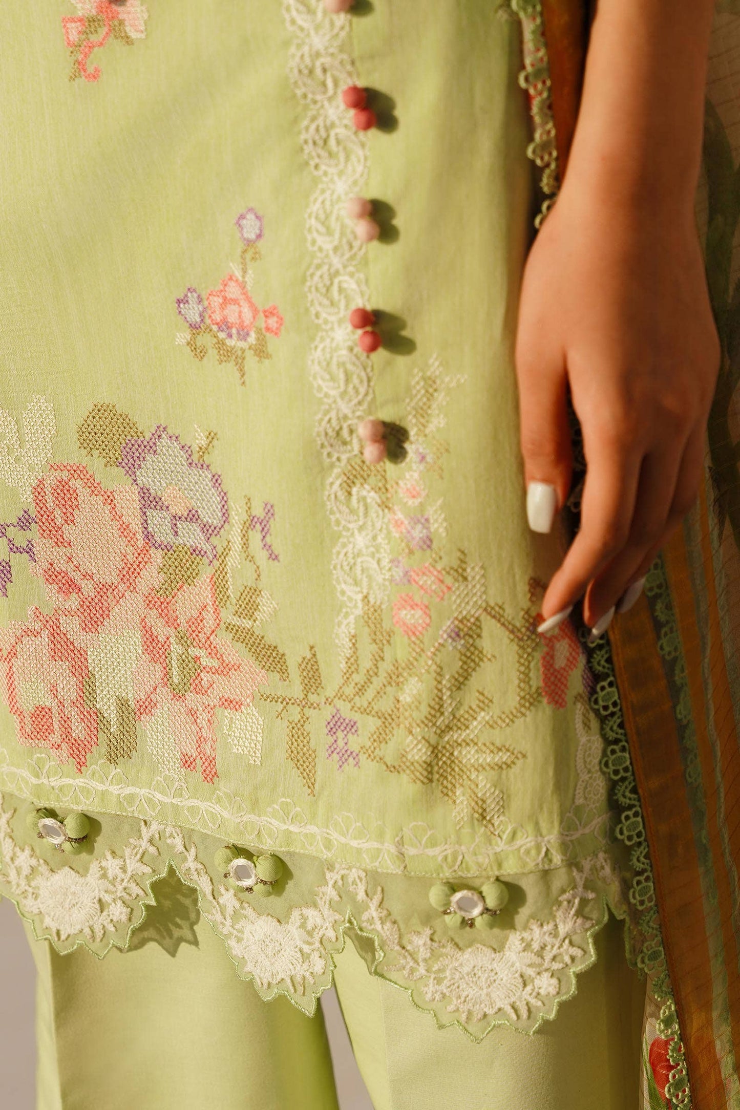 16B | Muzlin By Sana Safinaz | Unstitched Lawn 2024