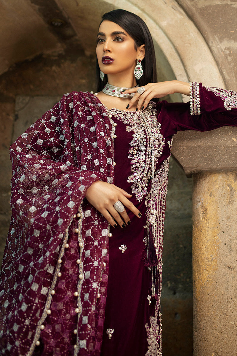 Raspberry Radiance | Mushq | Winter Sky Velvet Shawl Edit'20