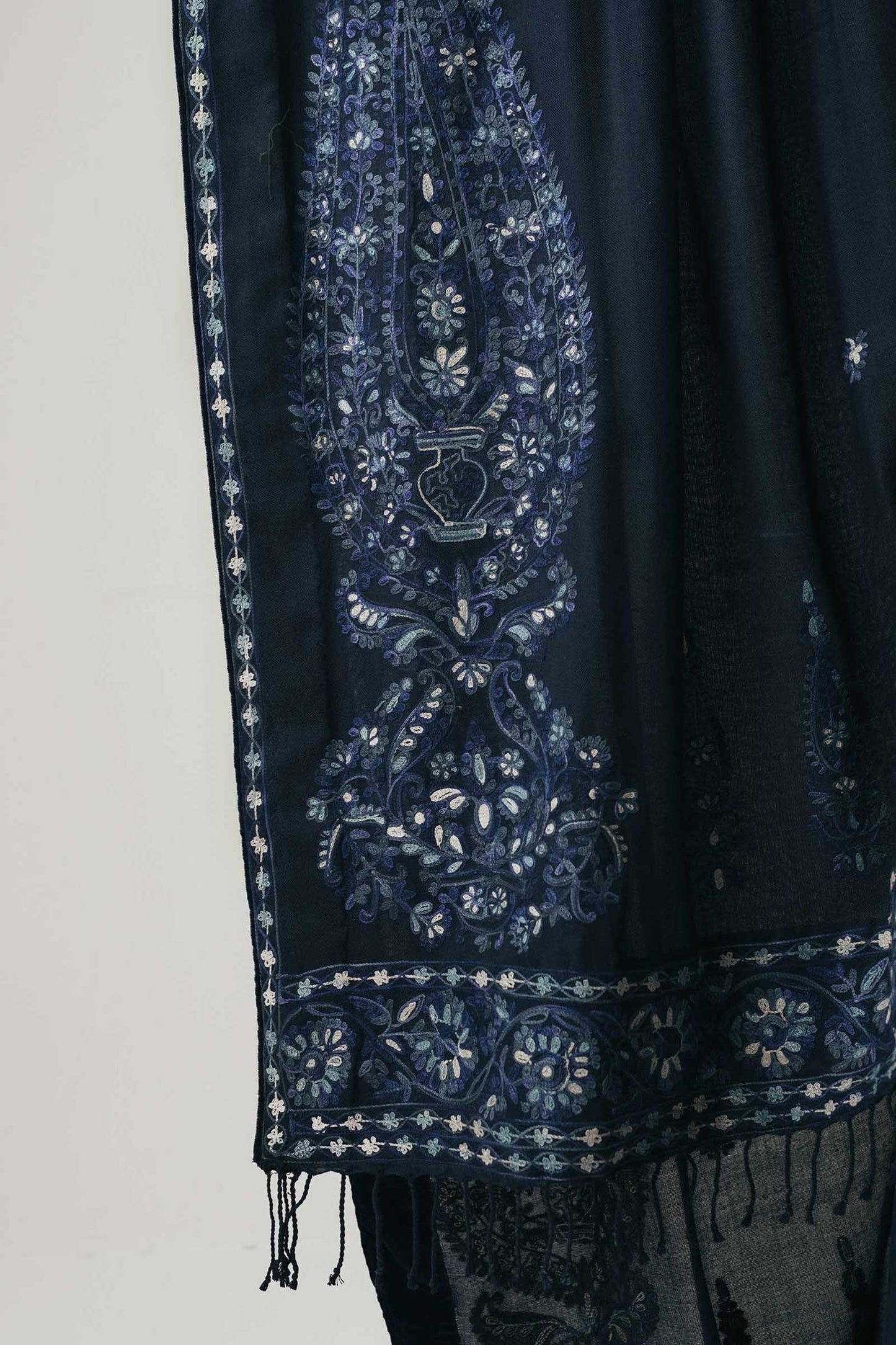 Tazkia | Zara Shahjahan | Winter Shawl Collection 20