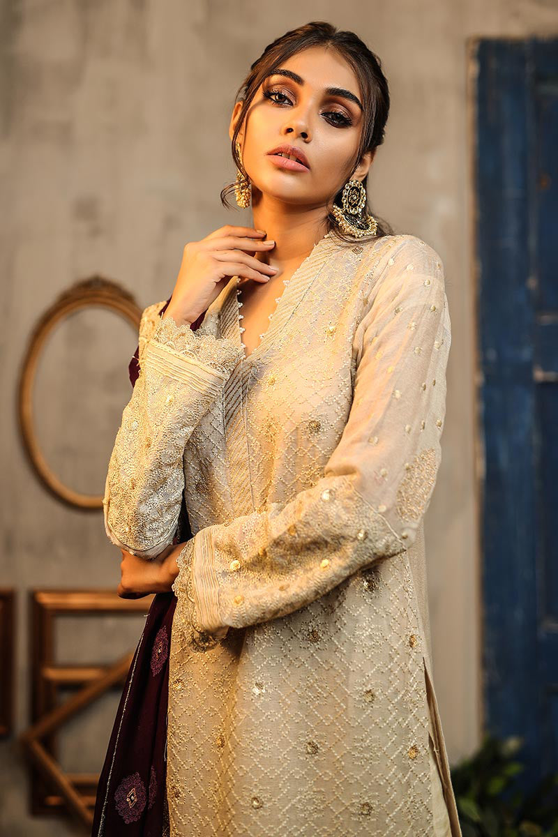 9904 (LSM Fabrics - Daastan Embroidered)