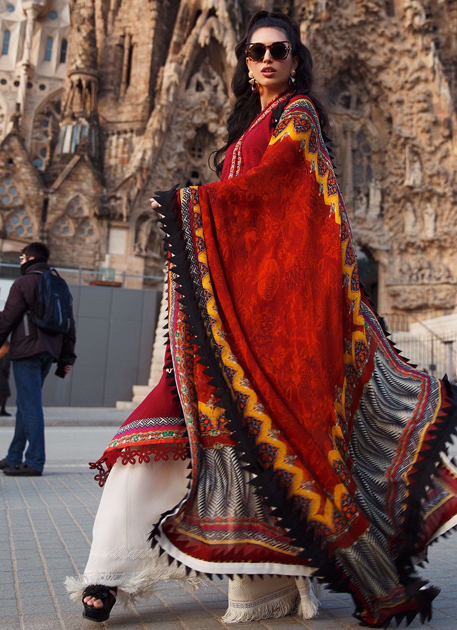 Roja | Farah Talib Aziz | Mila Luxe Lawn'20
