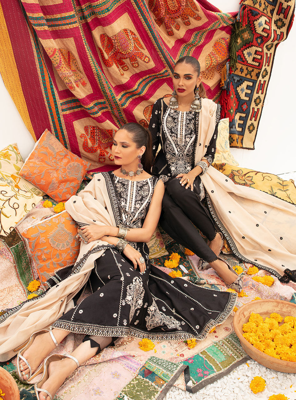 Zareen 08 | Zainab Chottani | Eid Unstitched'21