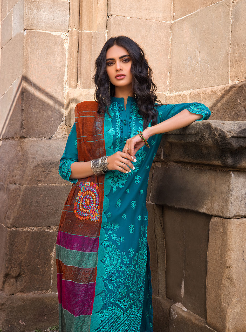 VASL - 2A | Zainab Chottani | Chikankari Collection 2022