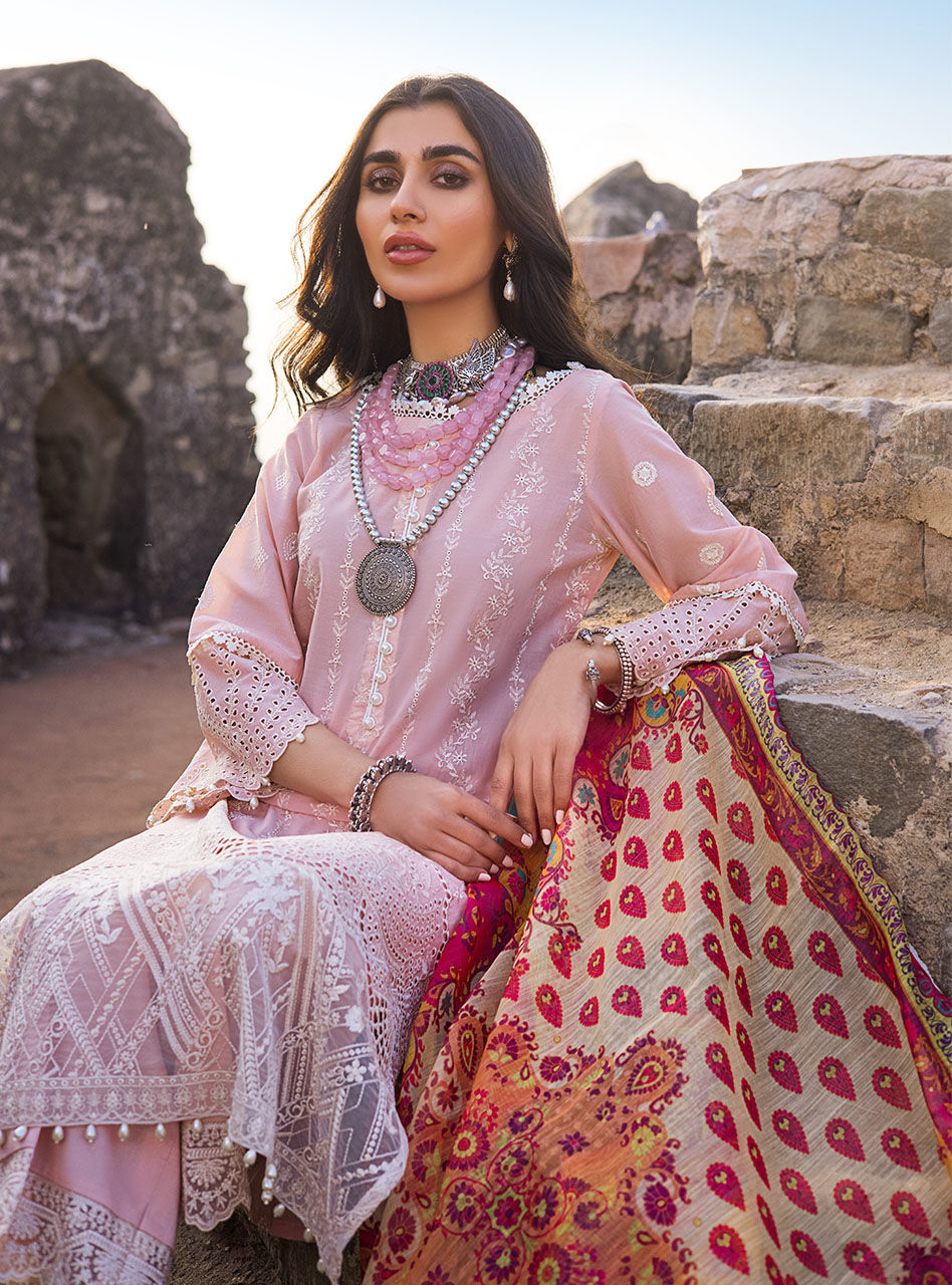 GULNOOR - 5B | Zainab Chottani | Chikankari Collection 2022