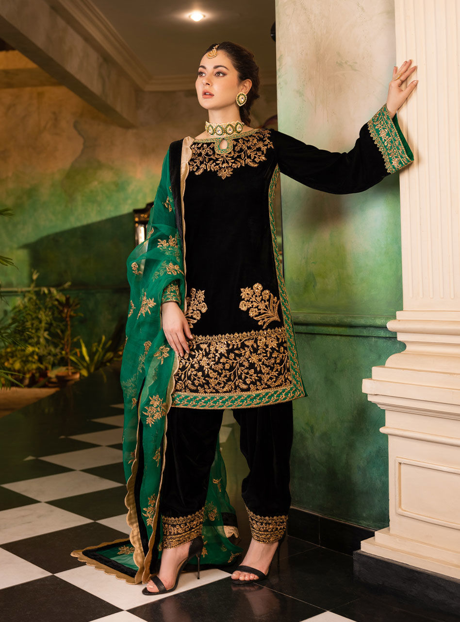 Zimmel  | Zainab Chottani | Velvet Collection 2022