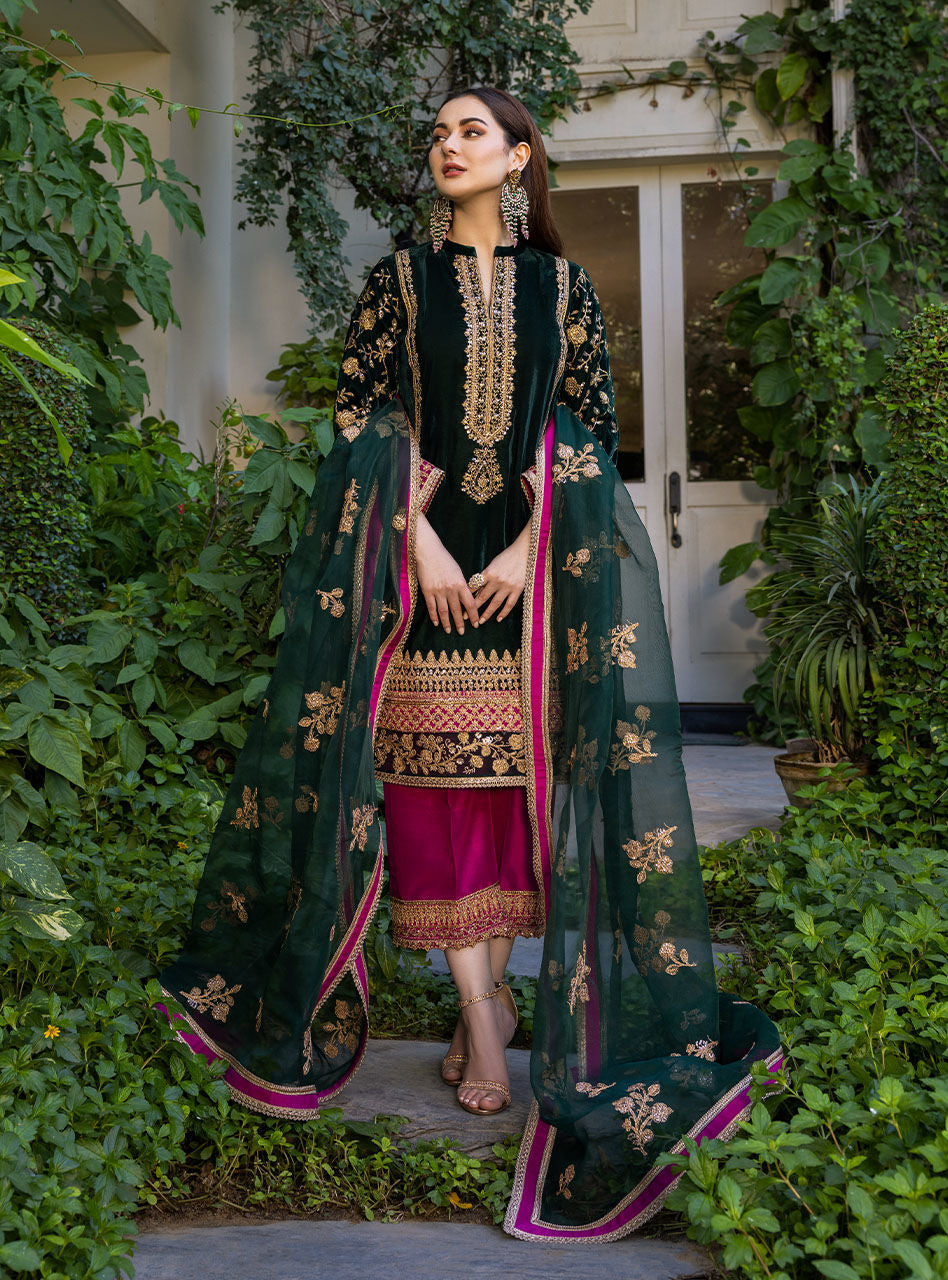 Pareeshay | Zainab Chottani | Velvet Collection 2022