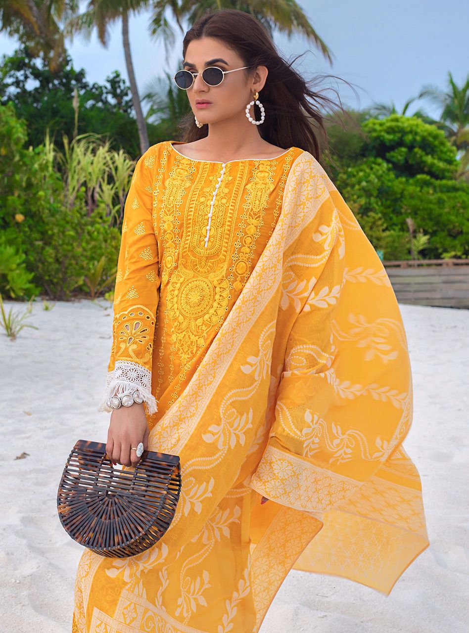 Sun Kissed Breeze A | Zainab Chottani | Luxury Lawn/Chikankari'20