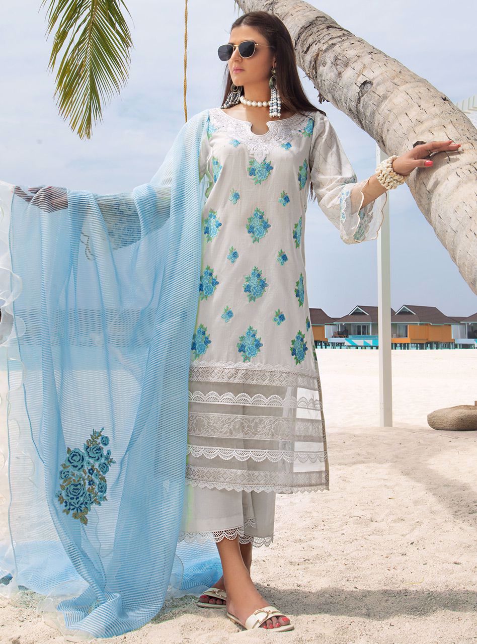 Vanilla Dust A | Zainab Chottani | Luxury Lawn/Chikankari'20