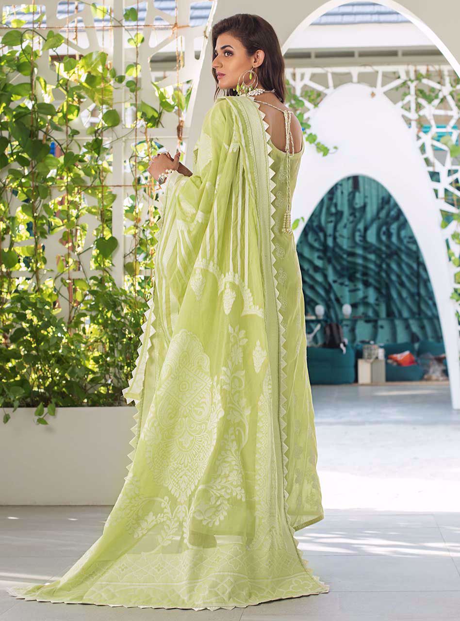 Dewy Floret B | Zainab Chottani | Luxury Lawn/Chikankari'20