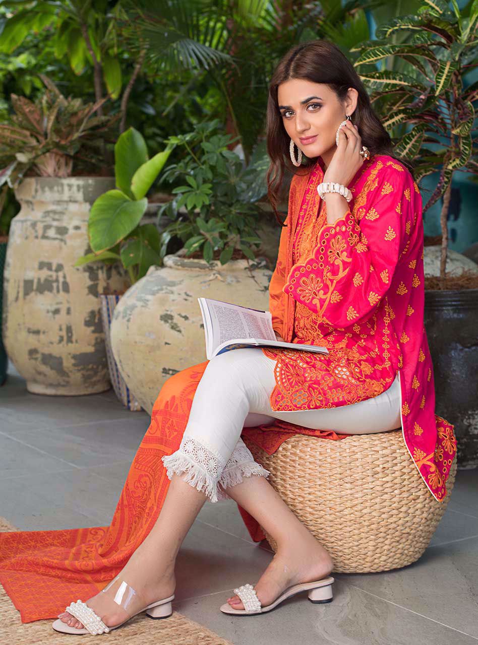 Sun Kissed Breeze B | Zainab Chottani | Luxury Lawn/Chikankari'20