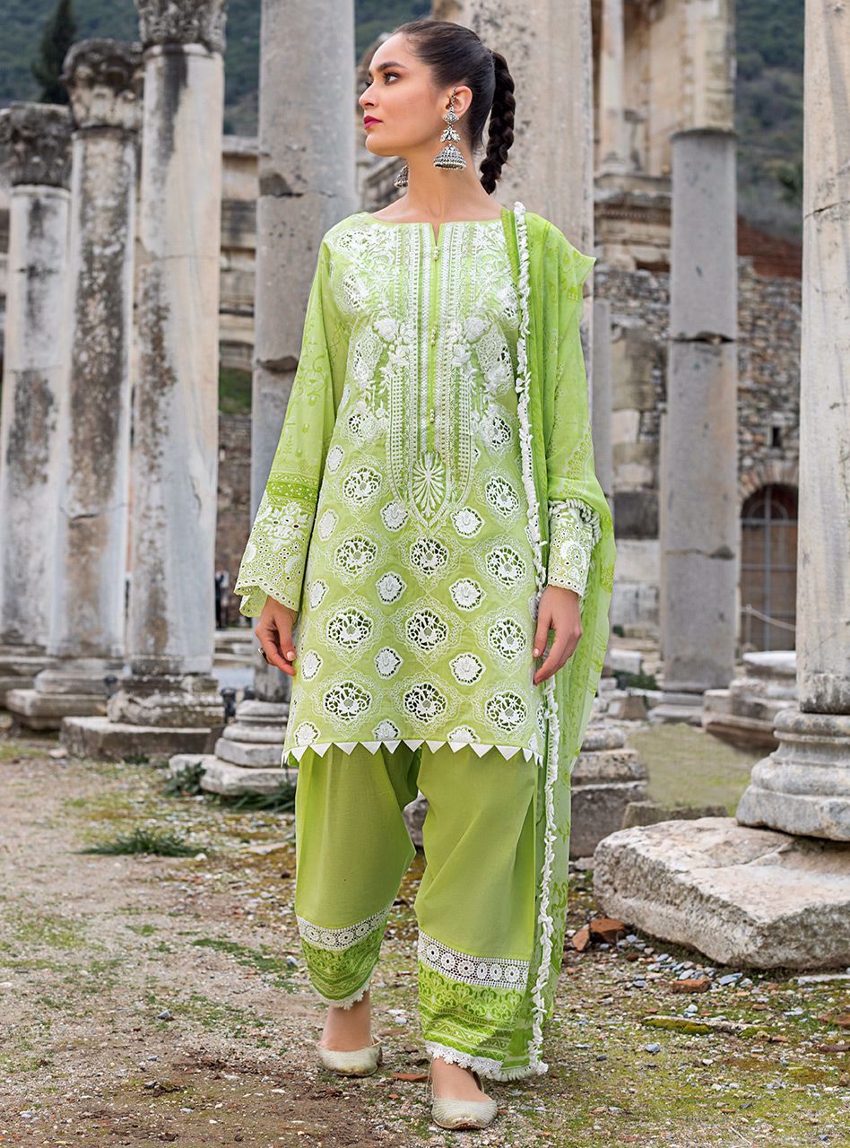 Nurey-9B | Zainab Chottani | Luxury Chikankari Collection 2021