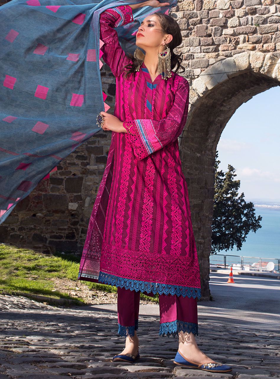 Yildiz - 5A | Zainab Chottani | Luxury Chikankari Collection 2021