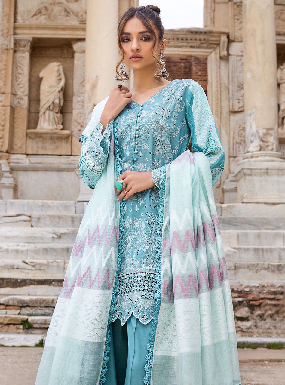 Laalay - 4A | Zainab Chottani | Luxury Chikankari Collection 2021