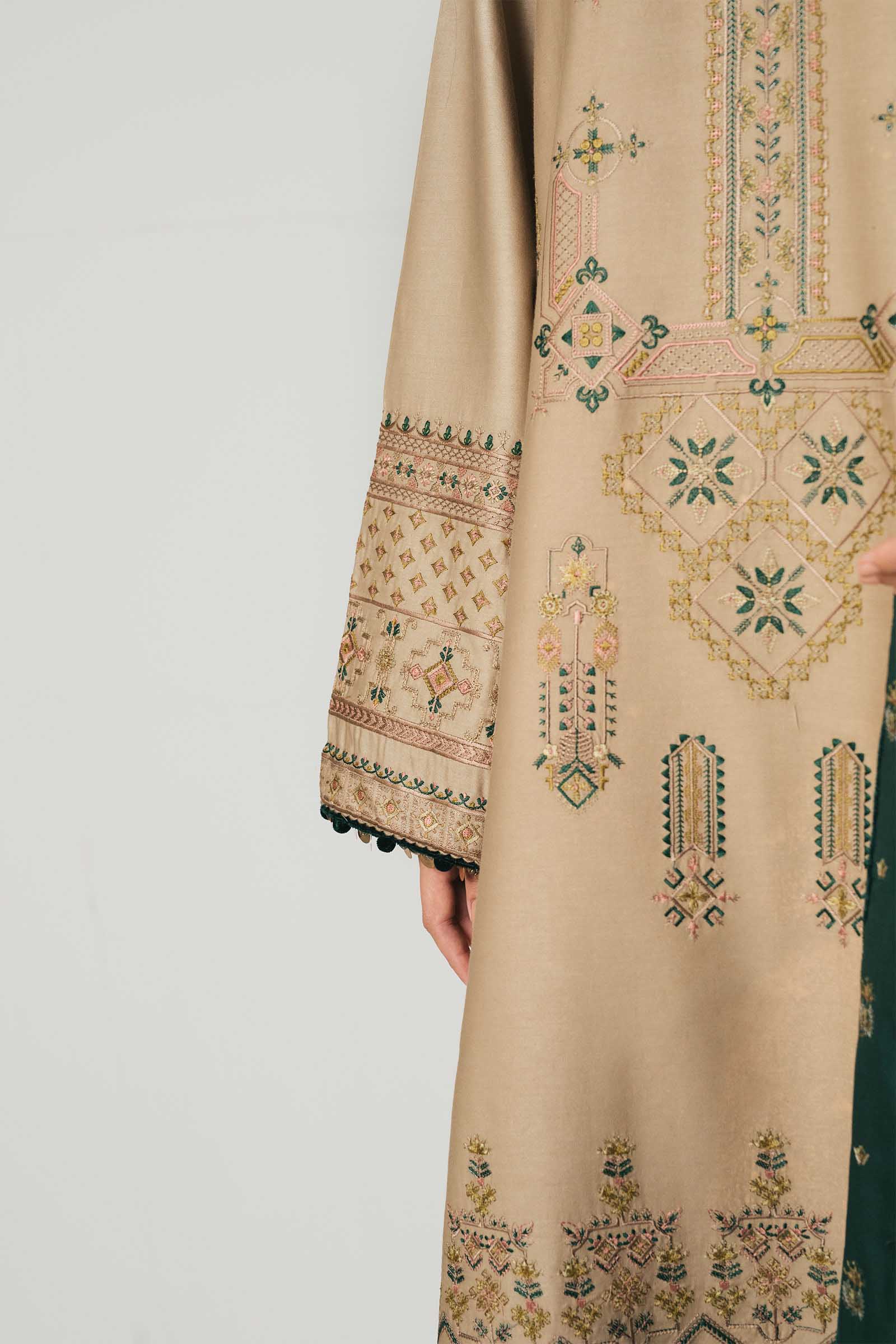 Zohra | Zara Shahjahan | Winter Shawl Collection 20