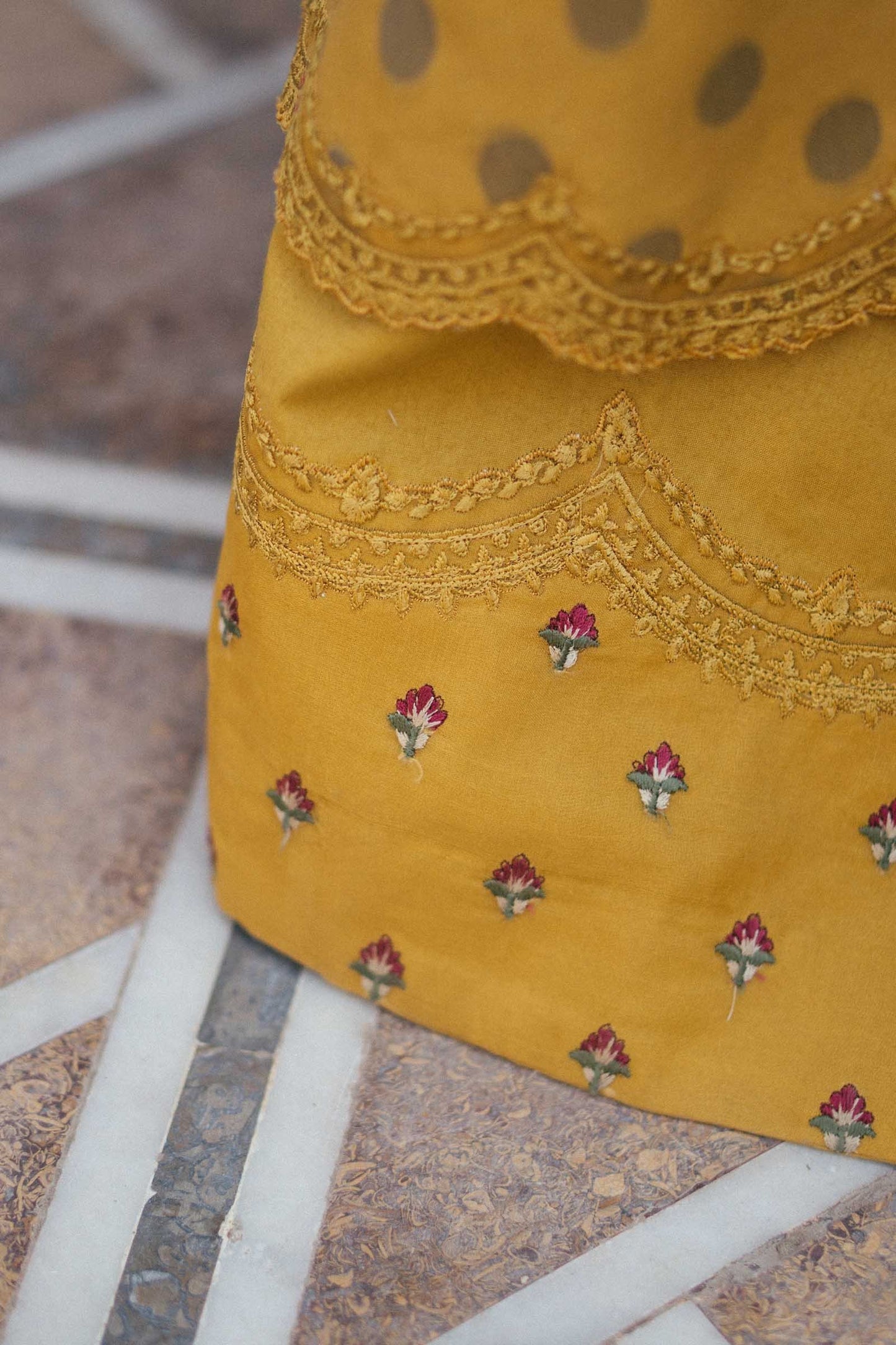 Meharbano-A | ZARA SHAHJAHAN | SUMMER LUXURY LAWN 2020