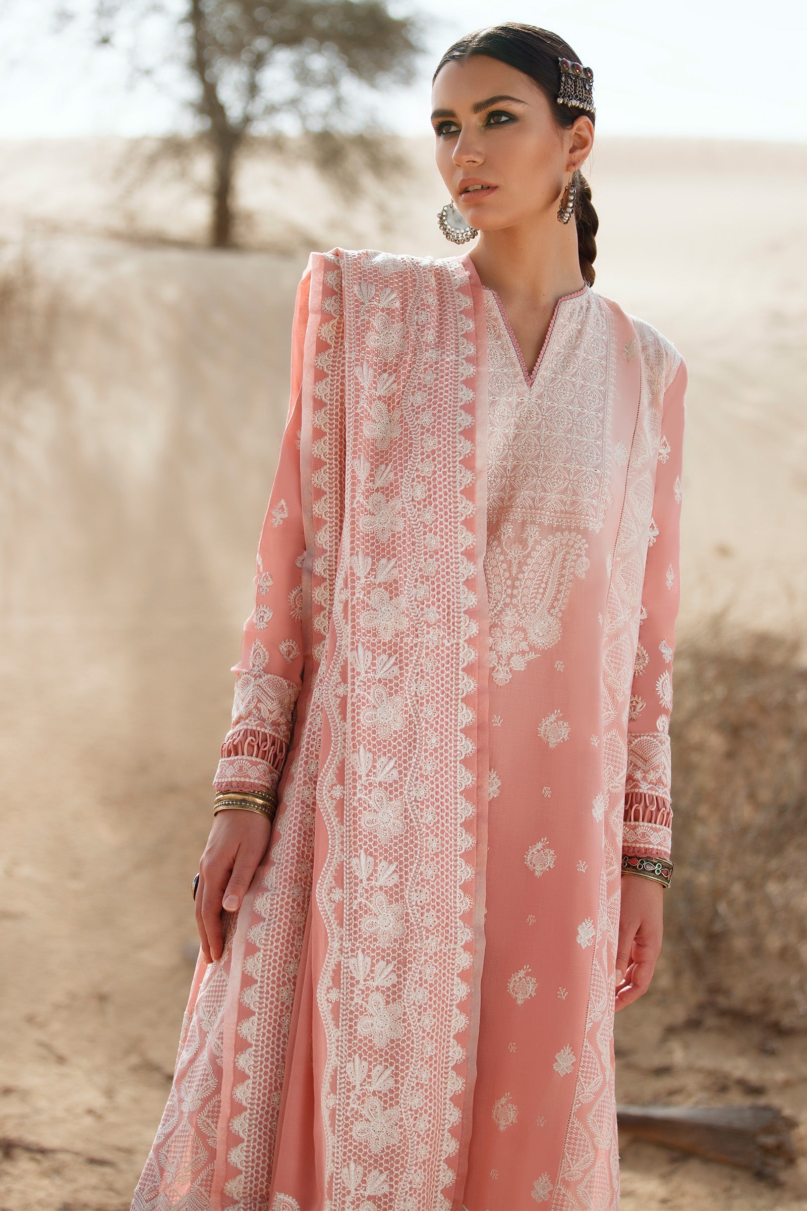 PARISA (ZL22-03 B) | Zaha | Lawn Volume 1 2022