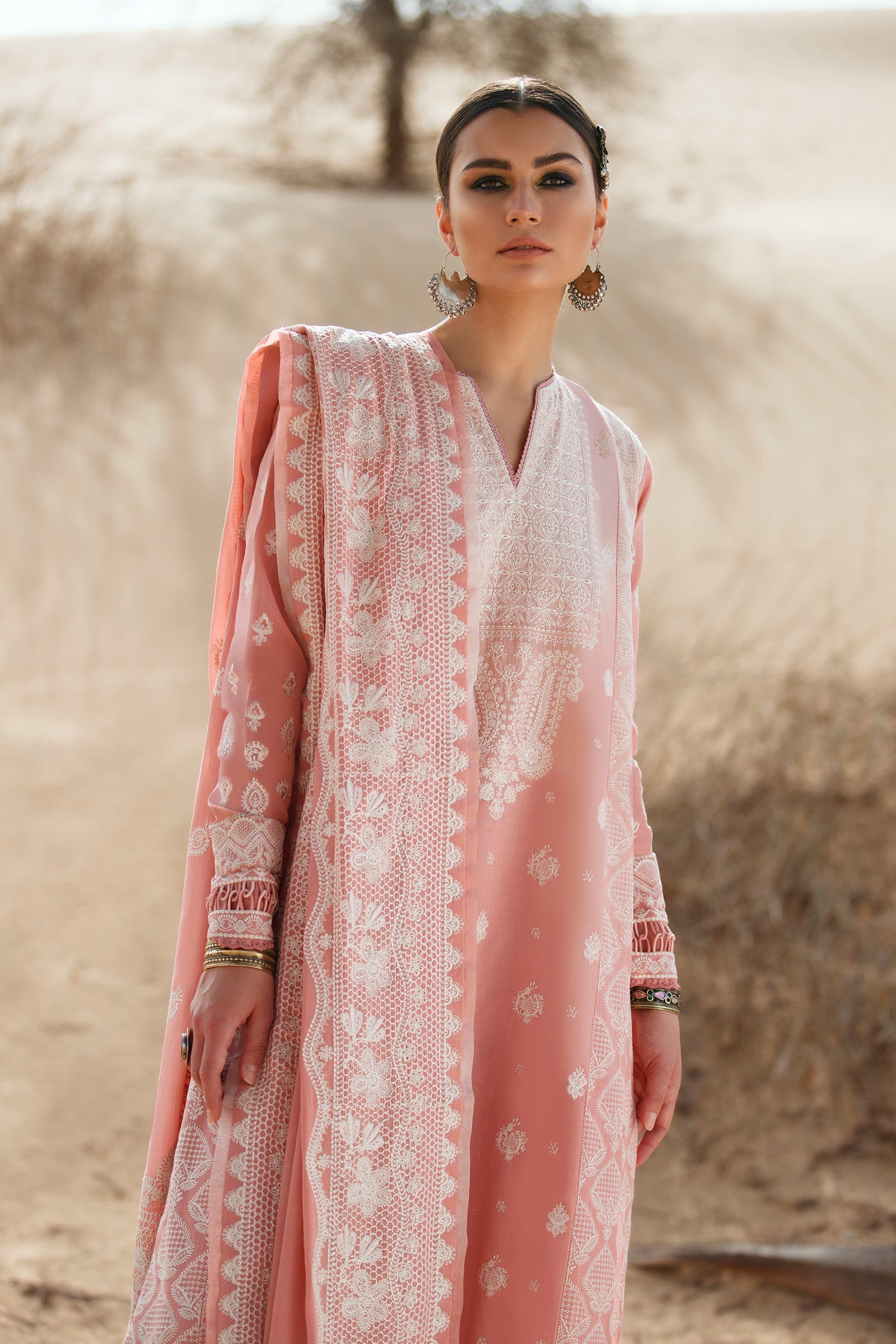PARISA (ZL22-03 B) | Zaha | Lawn Volume 1 2022