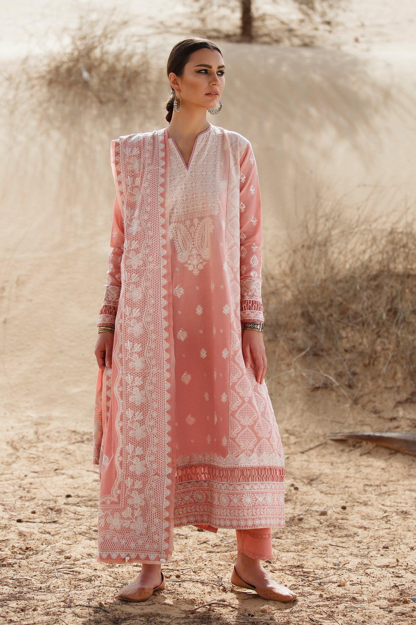 PARISA (ZL22-03 B) | Zaha | Lawn Volume 1 2022