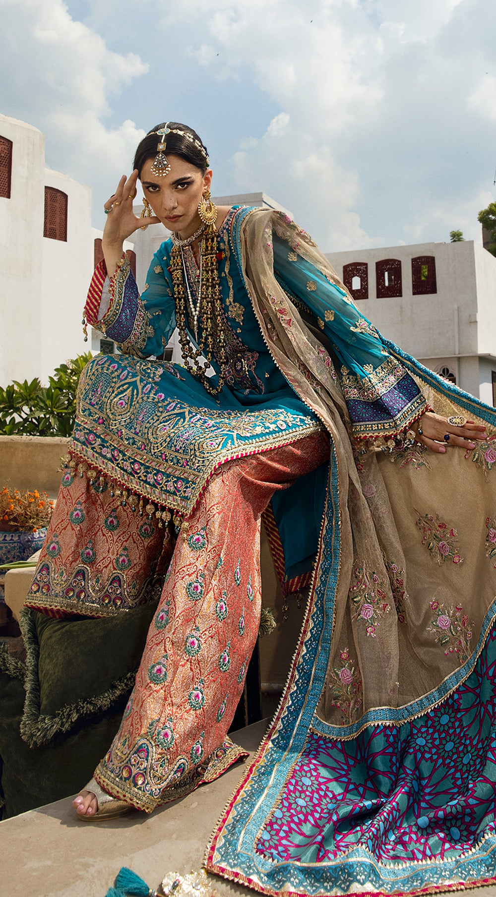 Roshanay (AKW-22-02) | Anaya X Kamiar Rokni | Anahita Wedding Collection 2022