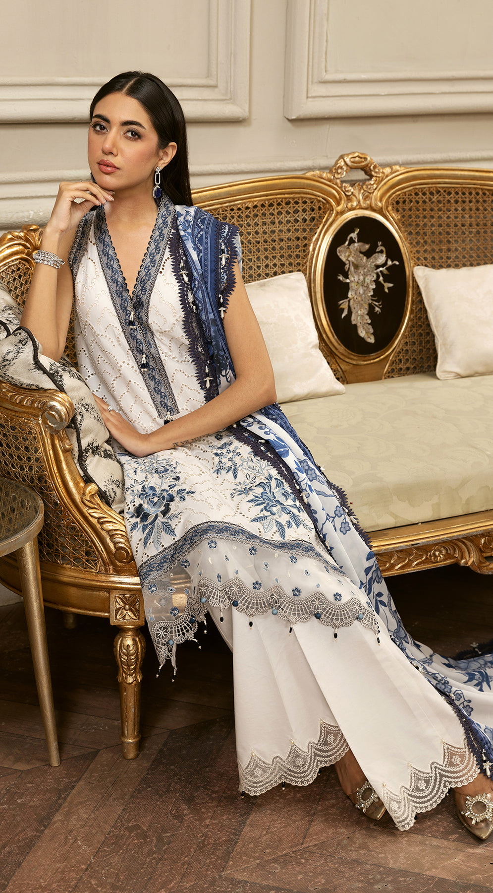 AL23-07 | Anaya By Kiran Chaudhry | Luxury Festive Lawn 2023