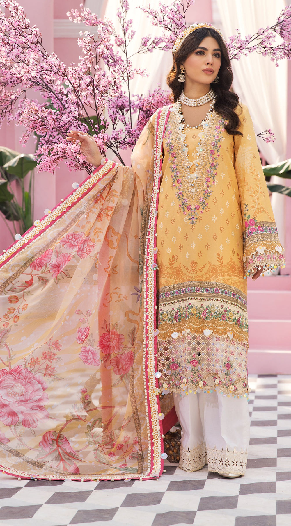 Aryanna (VL22-04) | Anaya | Viva Lawn Collection 2022