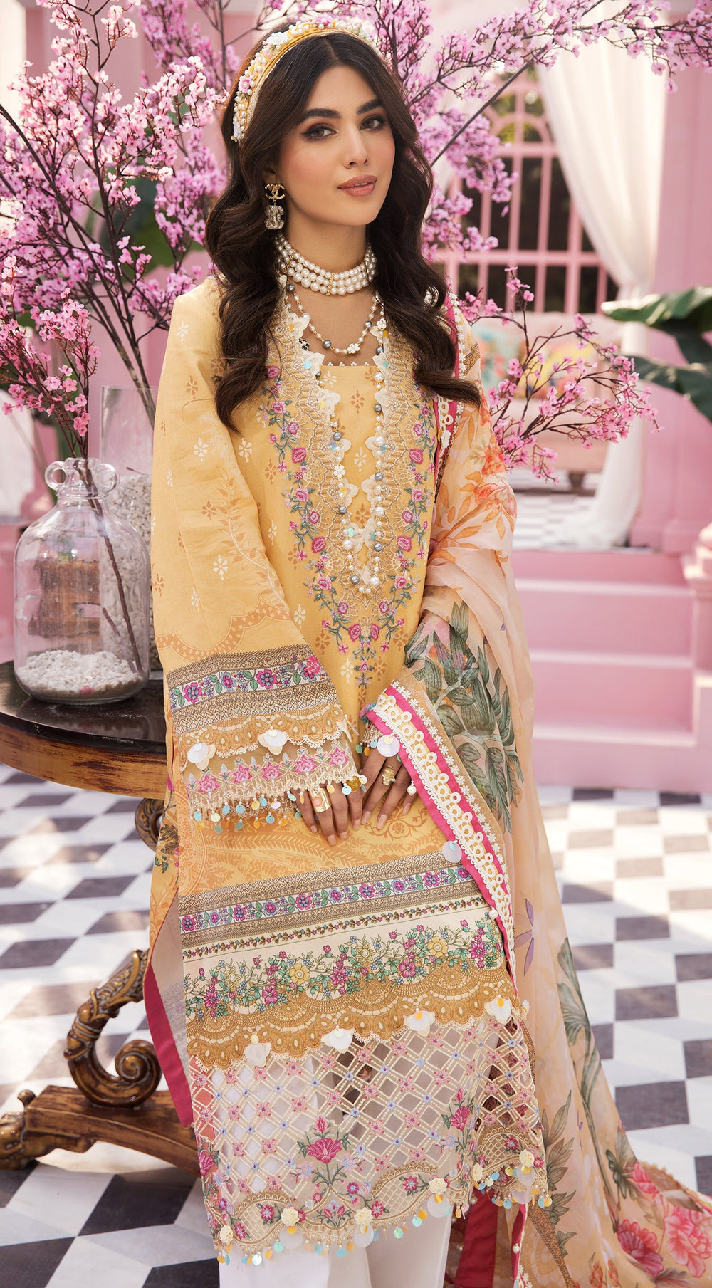Aryanna (VL22-04) | Anaya | Viva Lawn Collection 2022