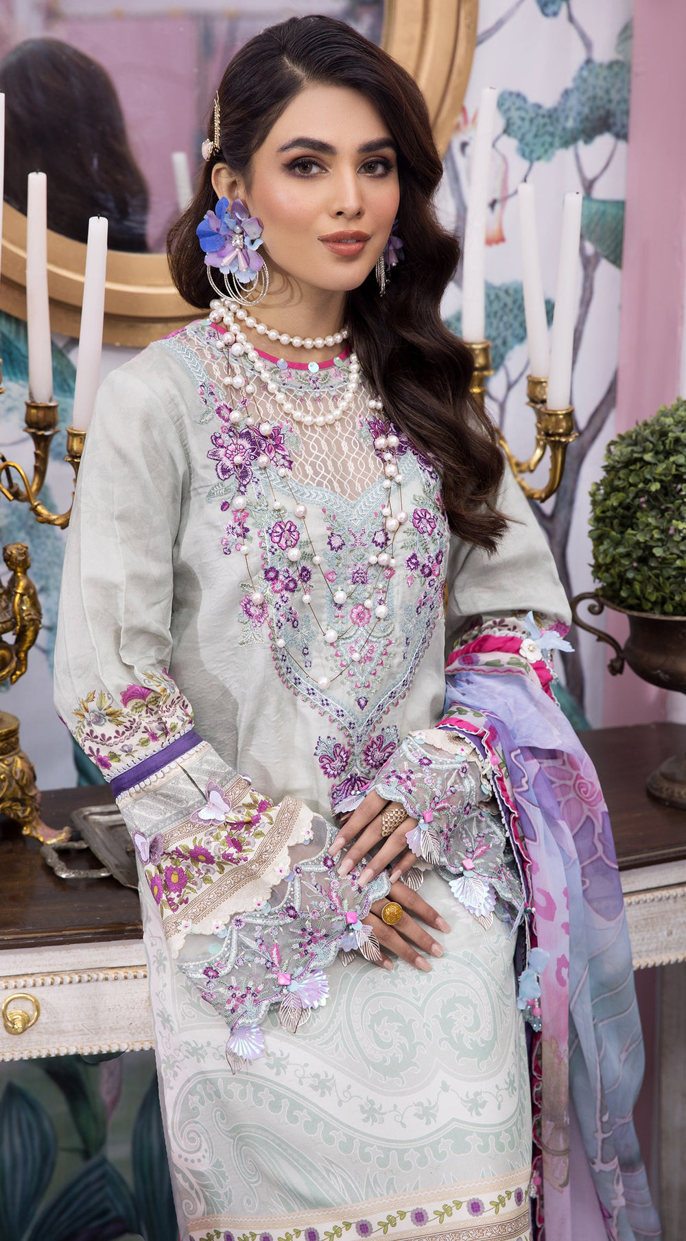 Avril (VL22-17) | Anaya | Viva Lawn Collection 2022