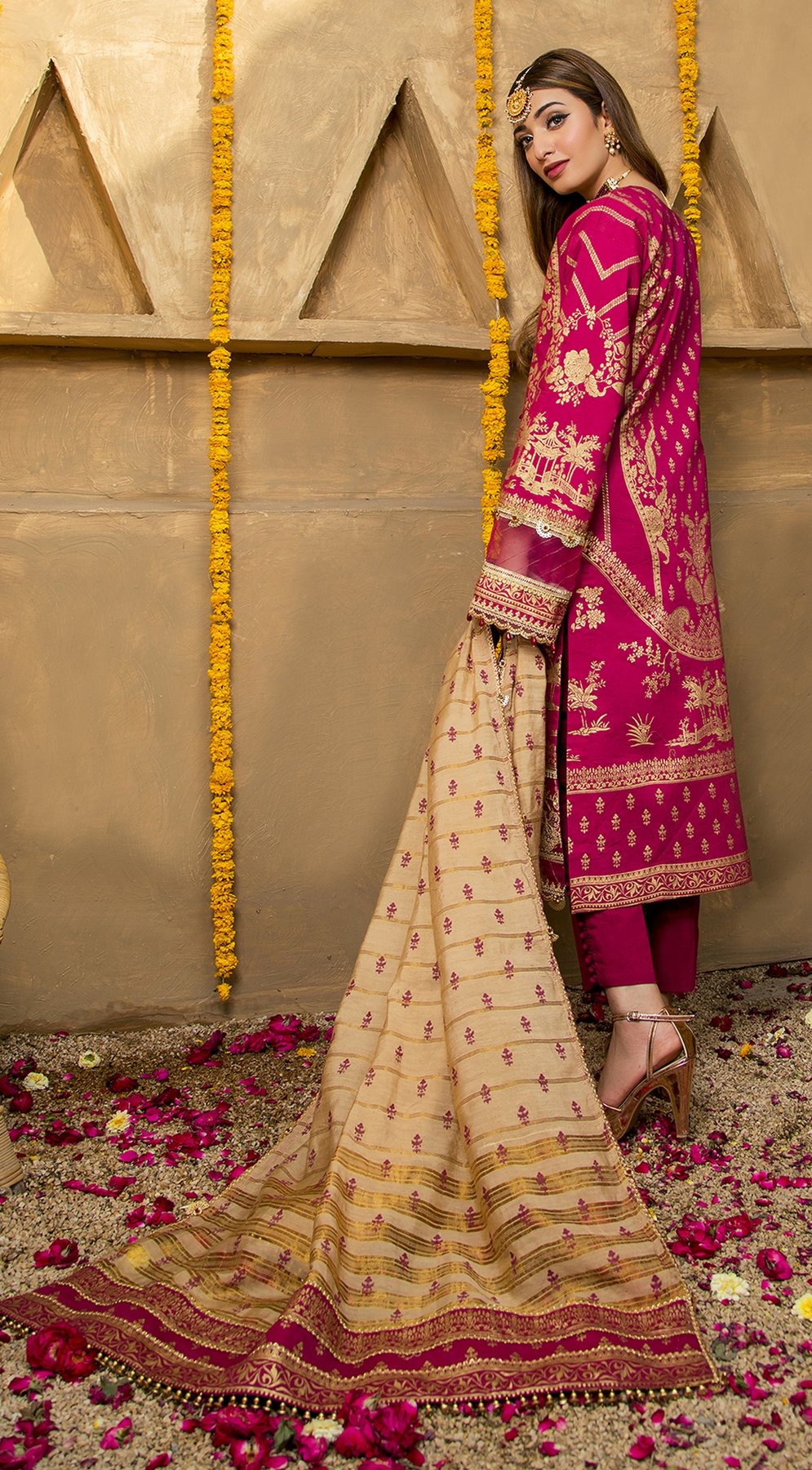 Arshiya | Anaya by Kiran Chaudhry | Viva | Aafreen | Luxury Lawn Collection'21