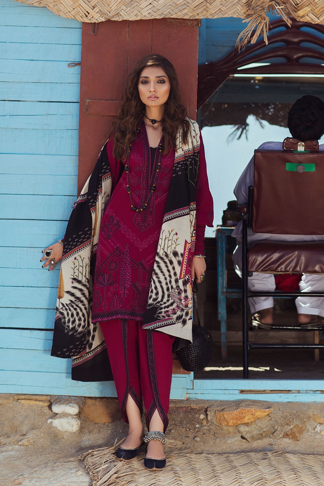 EW-2 Jiwani (ELAN - Winter Shawl & Silk)