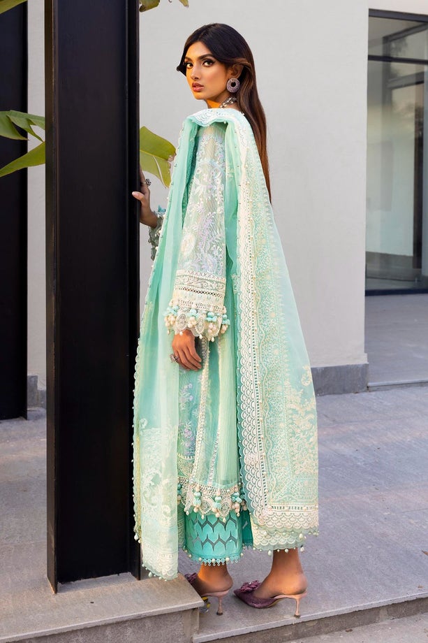 10A | Sana Safinaz | Luxury Lawn 2022