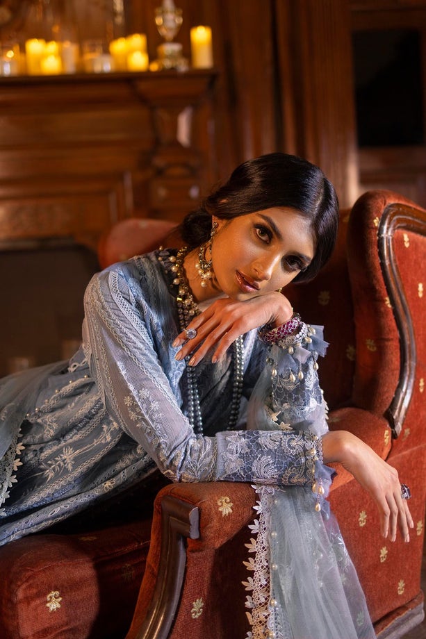 11A | Sana Safinaz | Luxury Lawn 2022