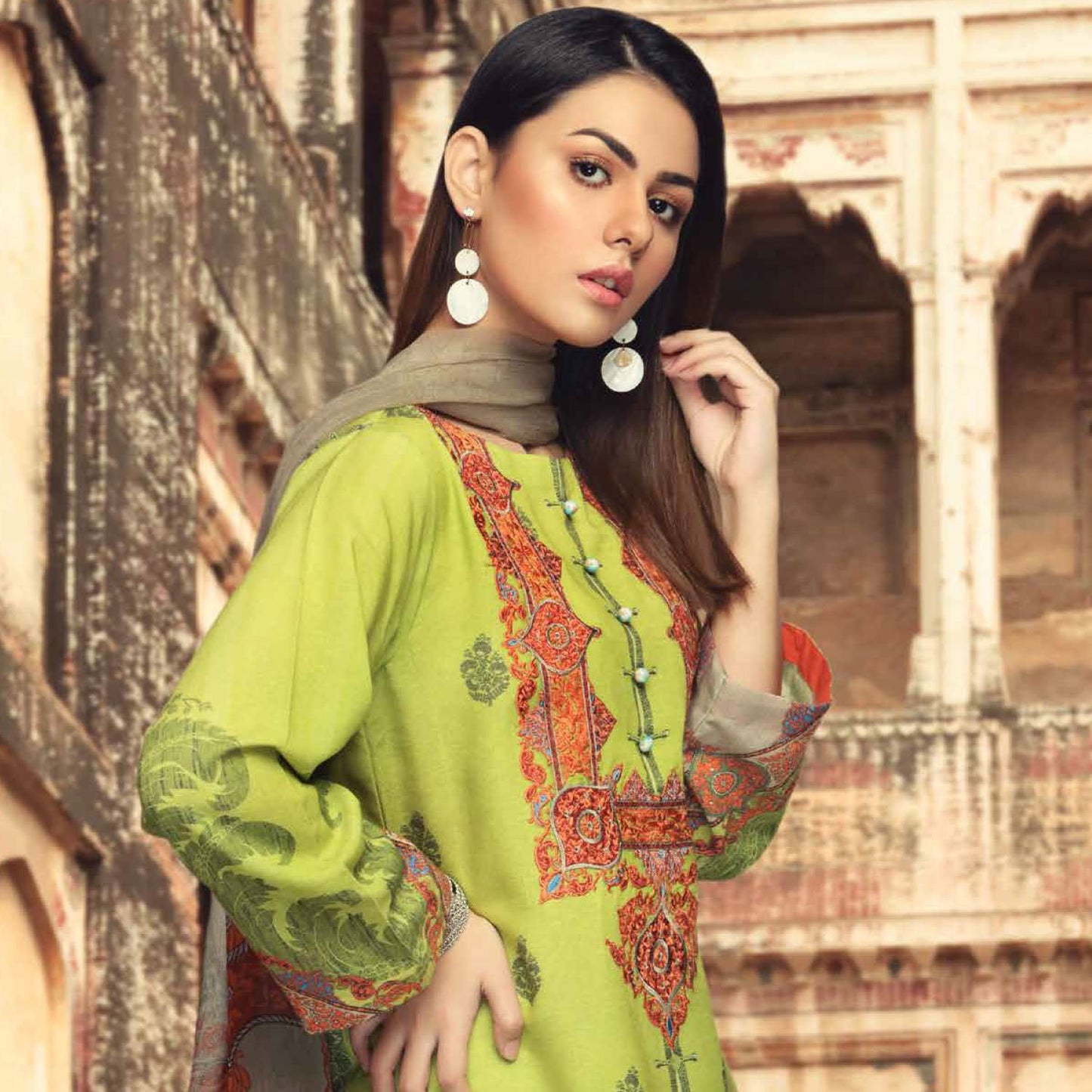 KR-11 | House of Charizma | Karandi | Volume 1