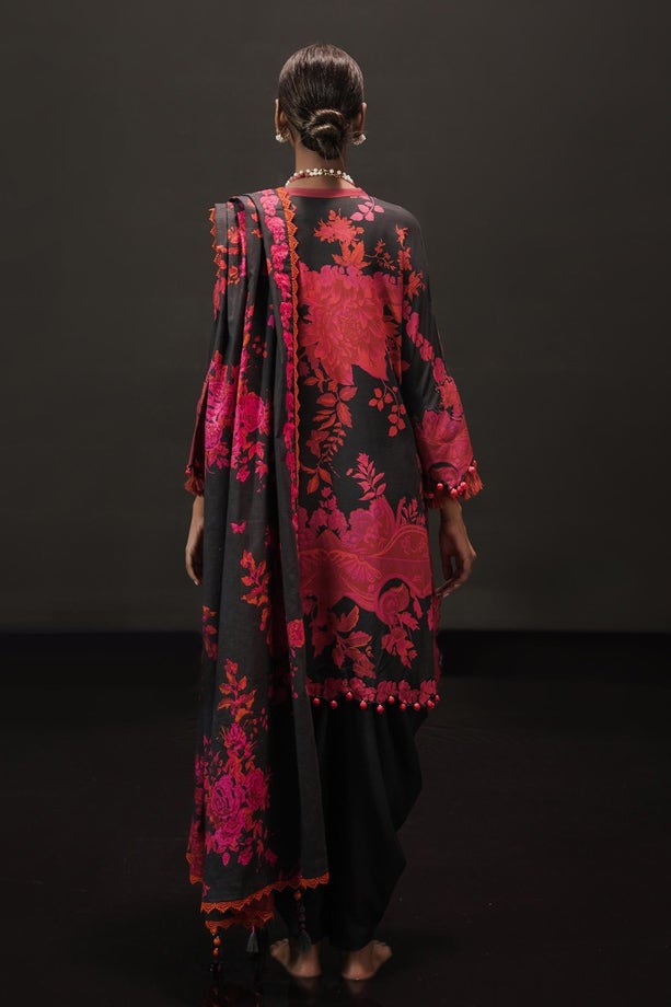 13A | Sana Safinaz | Mahay Winter Collection 2022