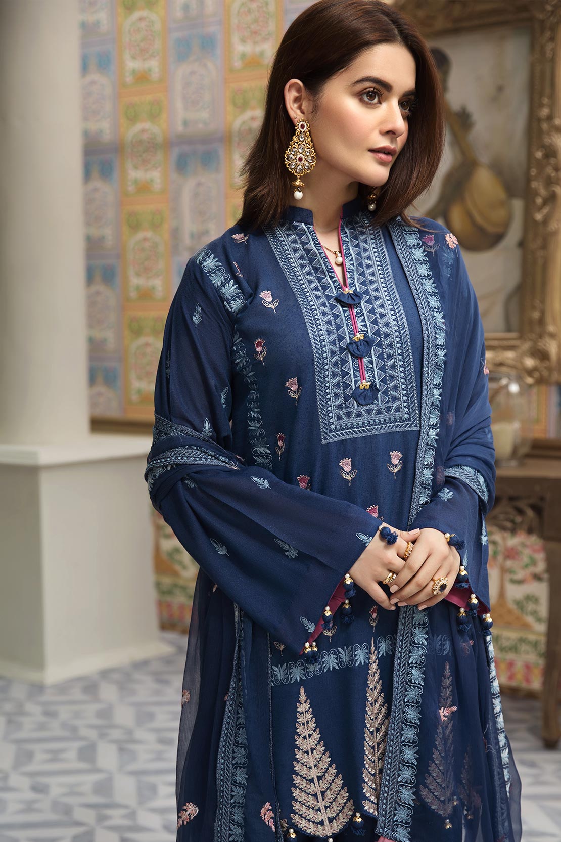 D705-A (Raaya - Embroidered Karandi Edition 2019)