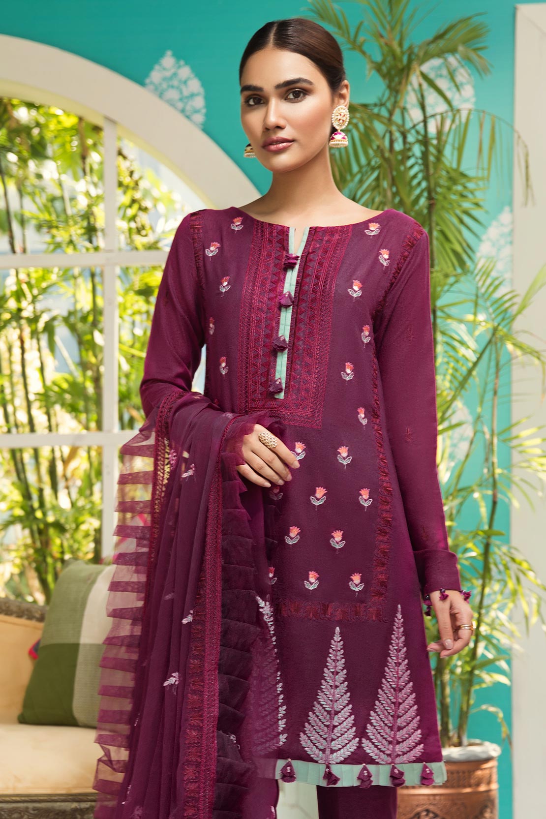 D705-B (Raaya - Embroidered Karandi Edition 2019)